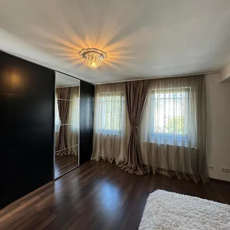 House Near Messe * Düsseldorf