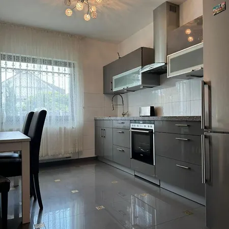 House Near Messe Villa Düsseldorf
